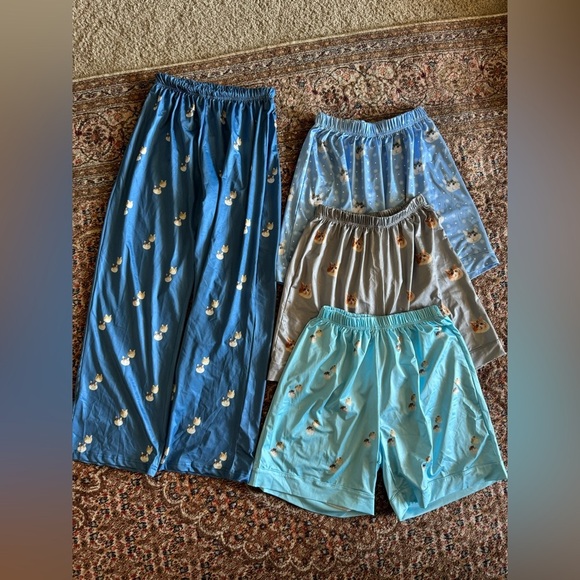 Source Unknown Other - Lot Of 4 Womens Size Medium Sleepwear Bottoms Pants with Cat Face Pattern NWOT
